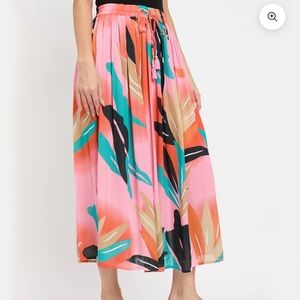 PINK LEAF PRINT POLY KNIT RAYON SKIRT FOR WOMEN
